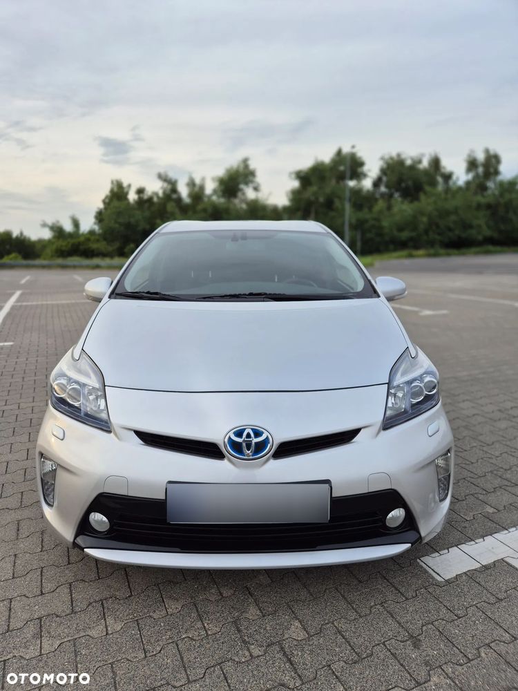 Toyota Prius 1.8 HSD Prestige - 1