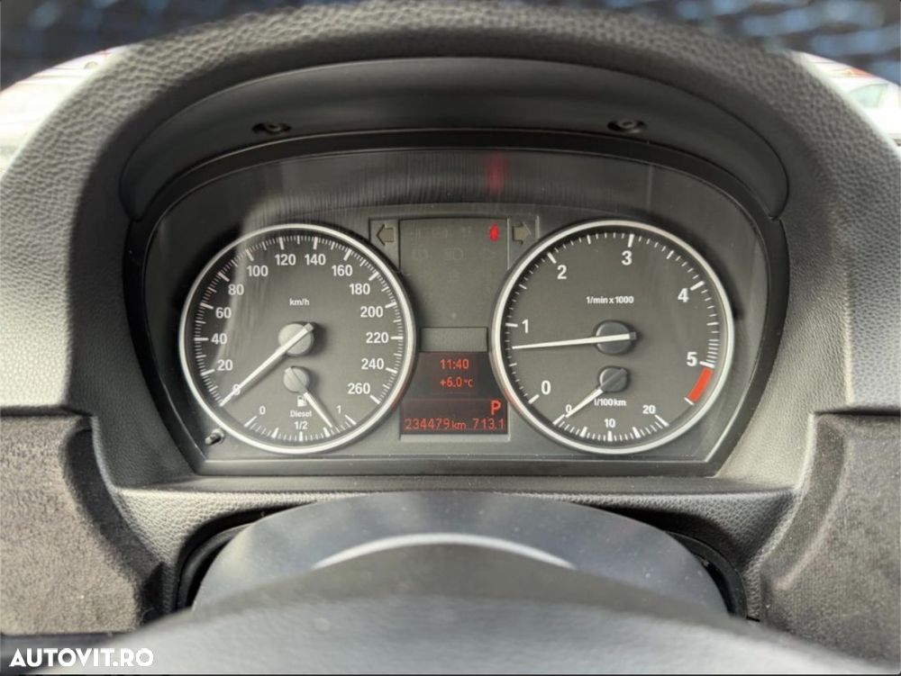 BMW Seria 3 318d DPF Aut. - 11