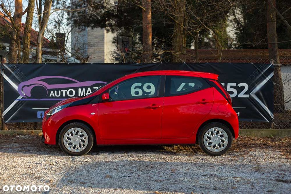 Toyota Aygo x-play connect - 3