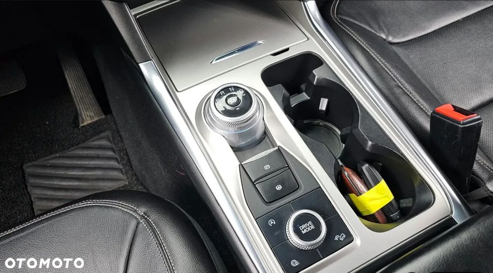 Ford Explorer EcoBoost Plug-in Hybrid PLATINUM - 10