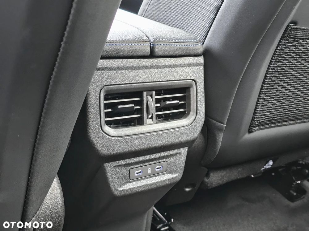 Renault Austral 1.2 E-Tech Full Hybrid 200 Esprit Alpine MMT - 24