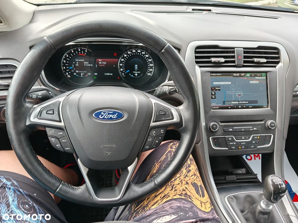 Ford Mondeo 2.0 TDCi Titanium - 31