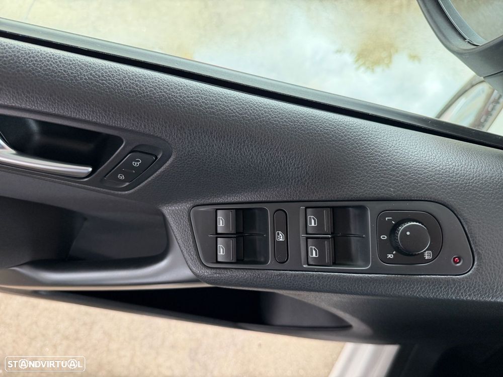 VW Tiguan 1.4 TSi Trend BlueMotion - 12