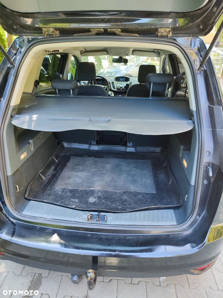 Ford Grand C-MAX - 25