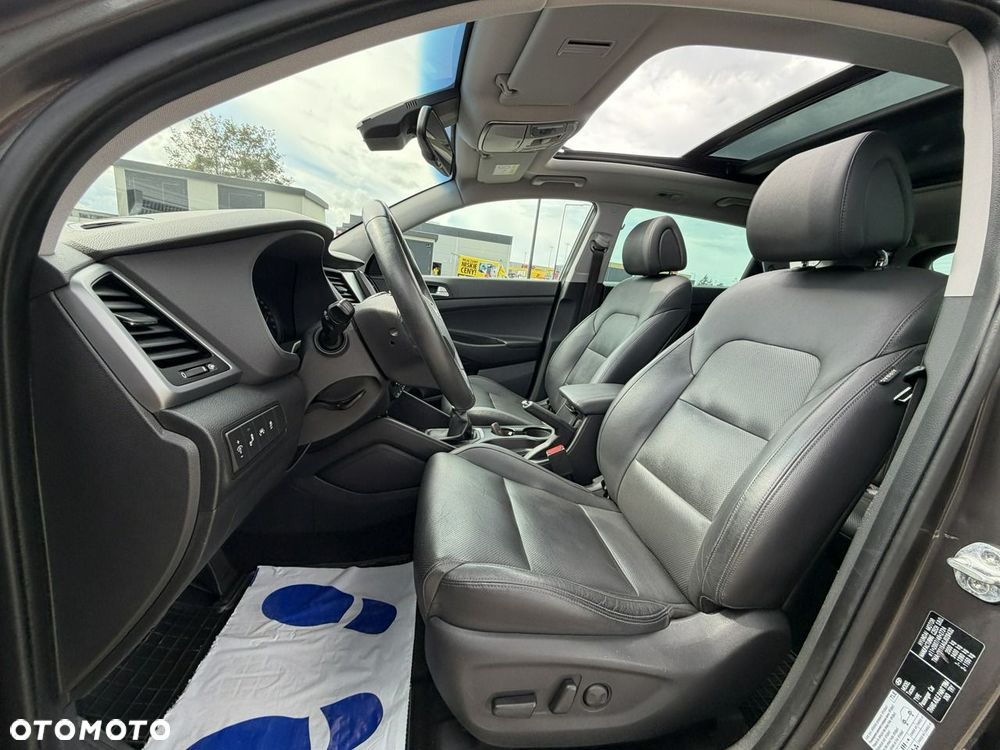 Hyundai Tucson blue 1.7 CRDi 2WD Trend - 19