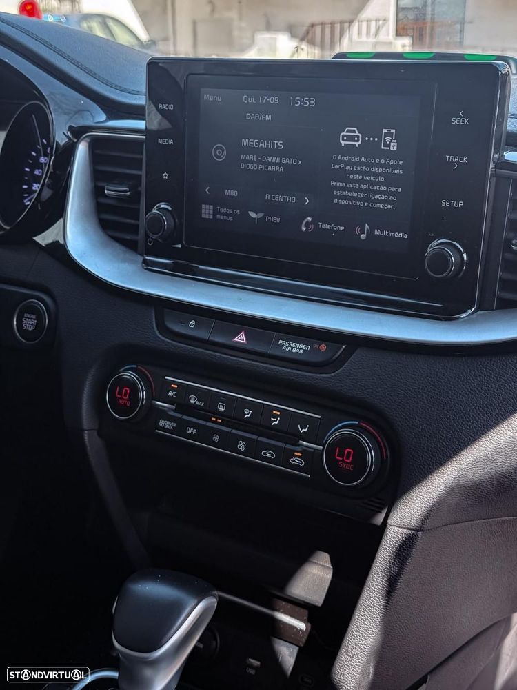 Kia XCeed - 11