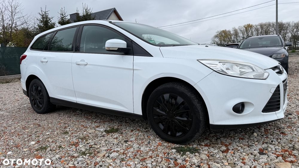 Ford Focus - 23