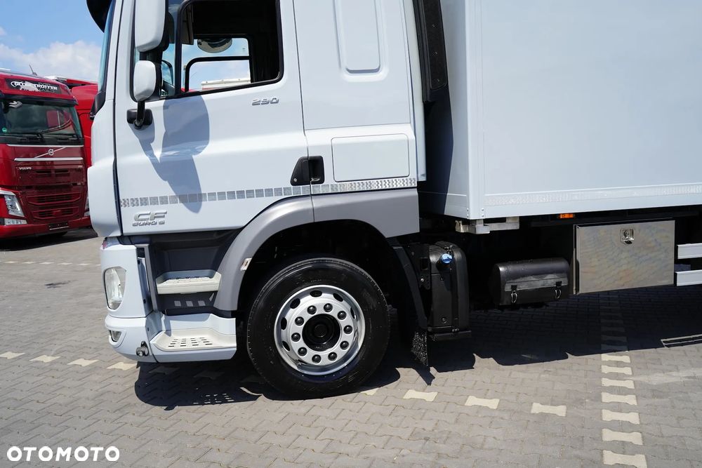 DAF / CF / 290 / ACC / EURO 6 / IZOTERMA + WINDA / ZESTAW PRZEJAZDOWY - 17