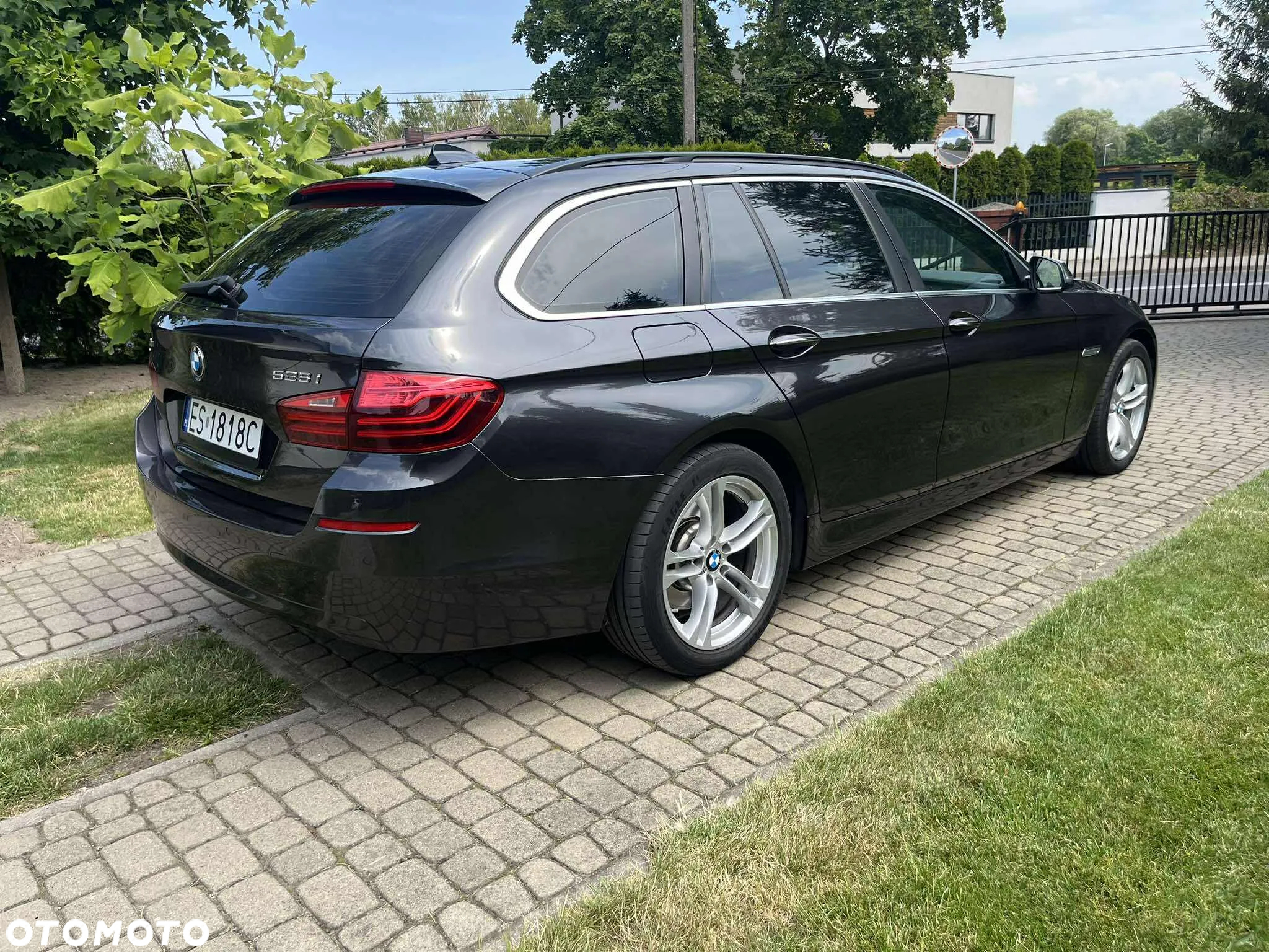BMW Seria 5 528i xDrive Touring Sport-Aut - 7