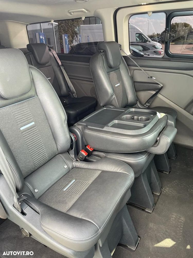 Ford Tourneo Custom - 7
