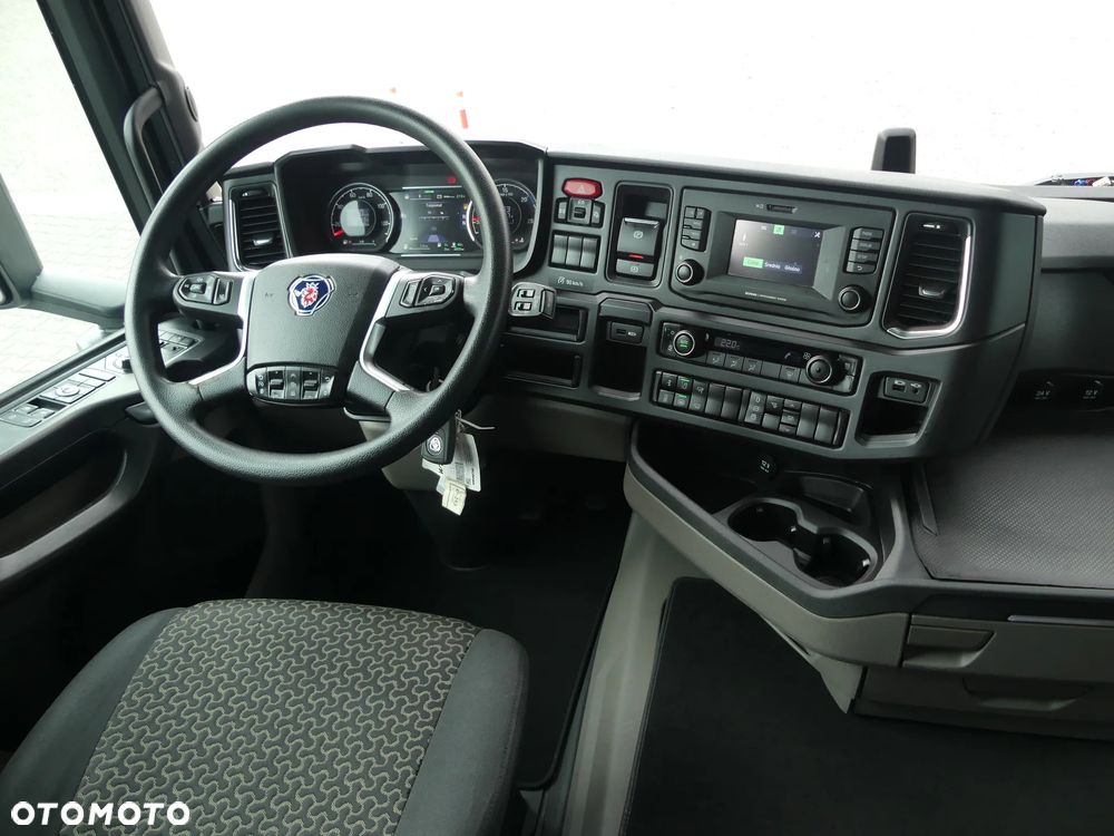 Scania R450 / EURO 6 / RETARDER / STANDARD / AUTOMAT / - 27
