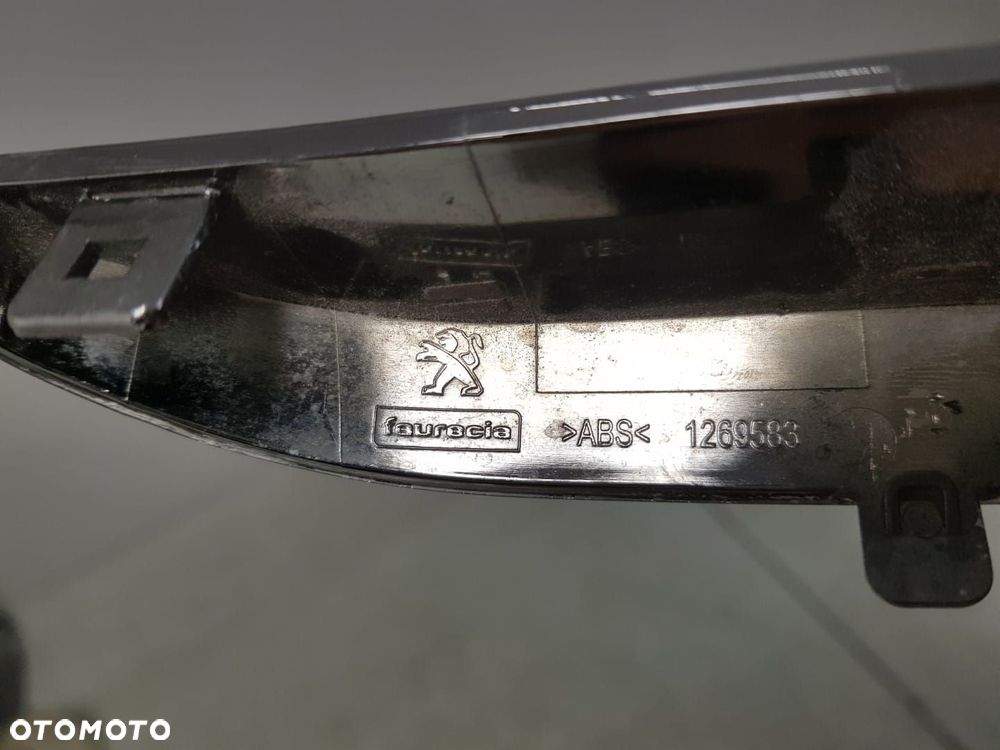 GRILL CHROM ZNACZEK LOGO  PEUGEOT 2008 I 1 13-19 PRZÓD PRZEDNI 9802531877 1269583 - 6