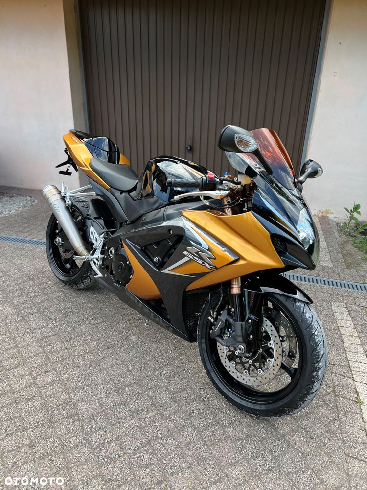 Suzuki GSX-R - 29