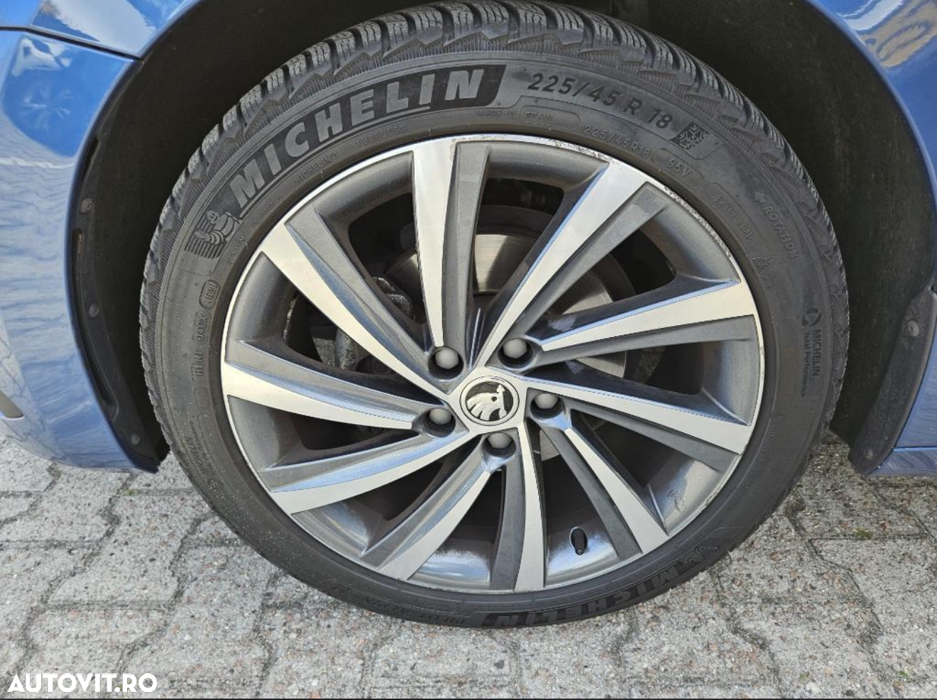 Skoda Octavia Combi 1.5 TSI First Edition - 10