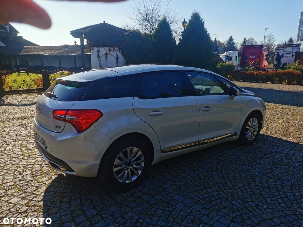 DS Automobiles DS 5 - 4