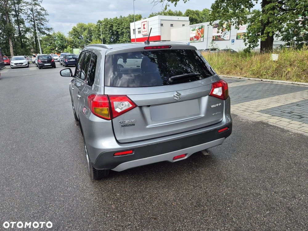 Suzuki Vitara 1.6 Comfort 4WD - 2