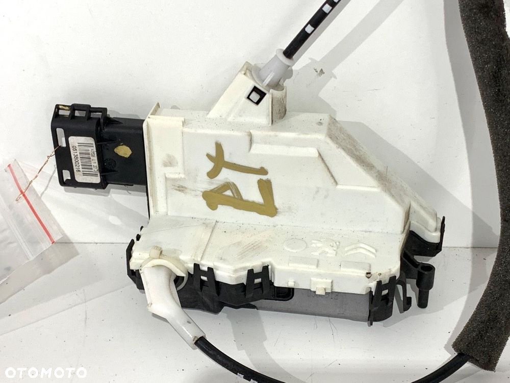 ZAMEK DRZWI LEWY TYŁ - 110.00 PLN - CITROEN BERLINGO MULTISPACE (B9) 2008 - 2022 1.6 HDi 90 68 kW - 2