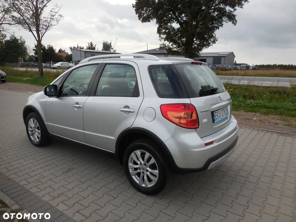 Suzuki SX4 - 5