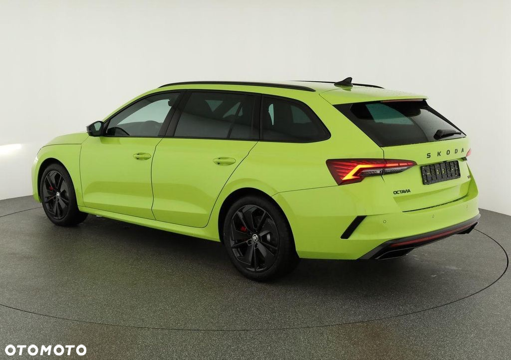 Skoda Octavia 2.0 TSI RS DSG - 4