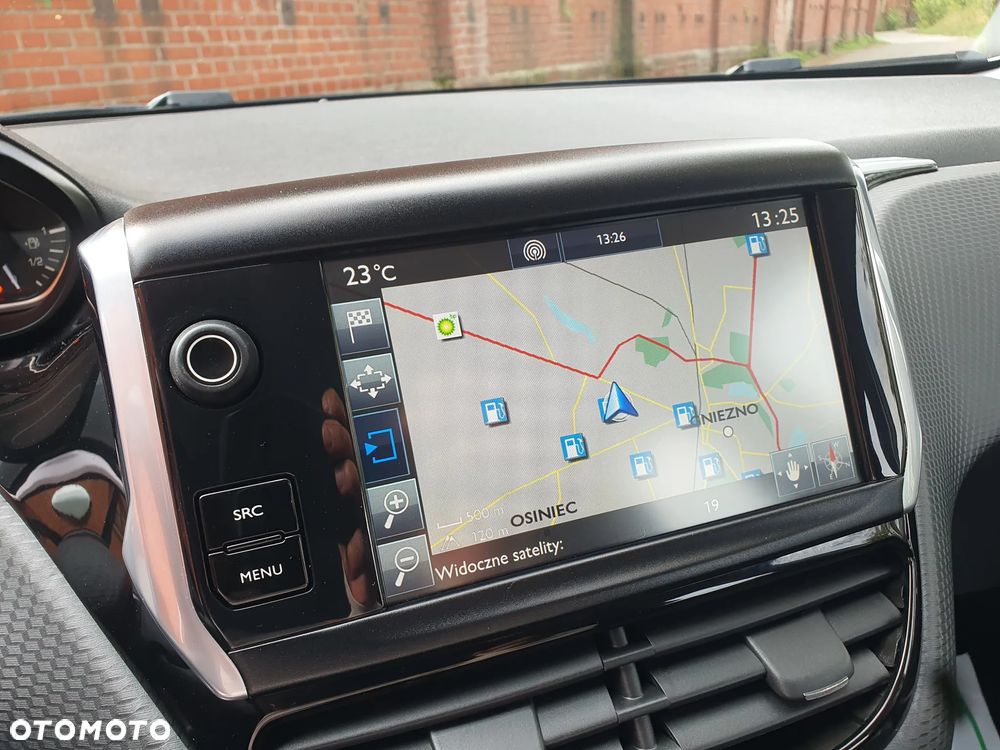 Peugeot 2008 PureTech 110 Stop&Start EAT6 Allure - 16