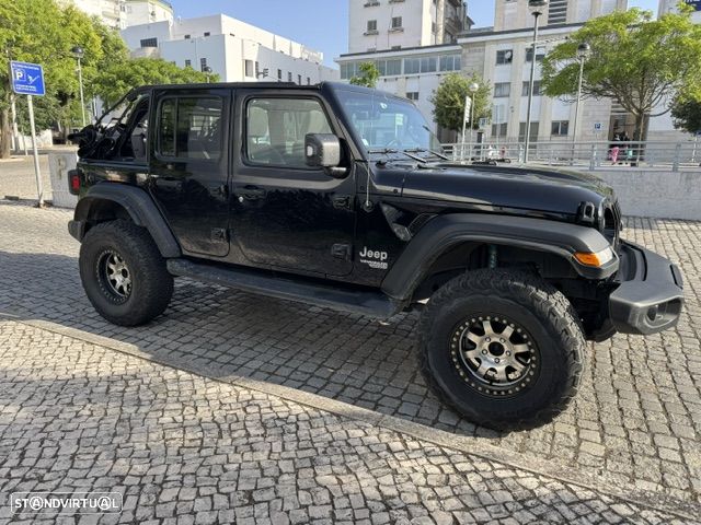 Jeep Wrangler - 15