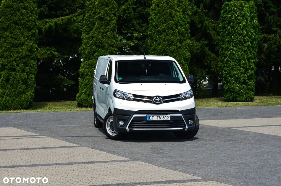 Toyota Proace - 2
