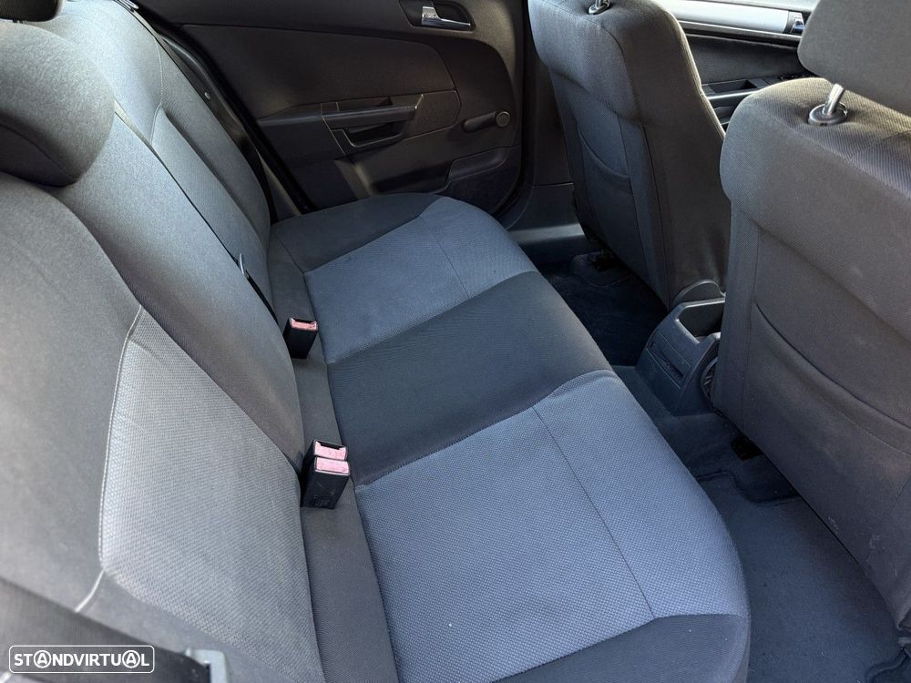 Opel Astra 1.4 Enjoy - 15
