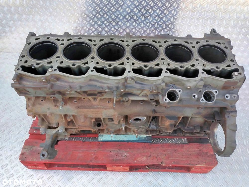 BLOK SILNIKA DAF XF 106 460 - 2