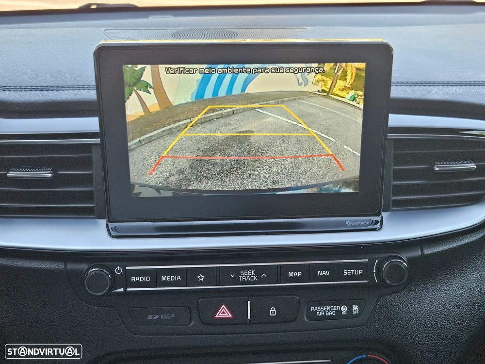 Kia Ceed 1.6 CRDi GT Line+SRF - 16