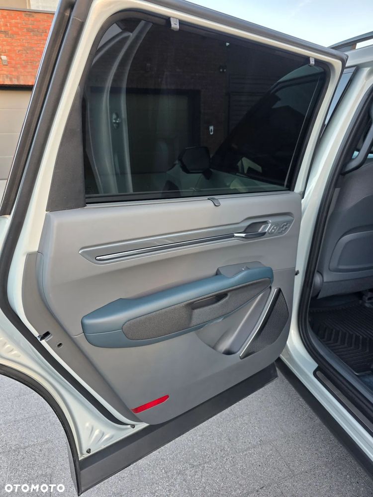 Kia EV9 99.8kWh GT-Line AWD - 8