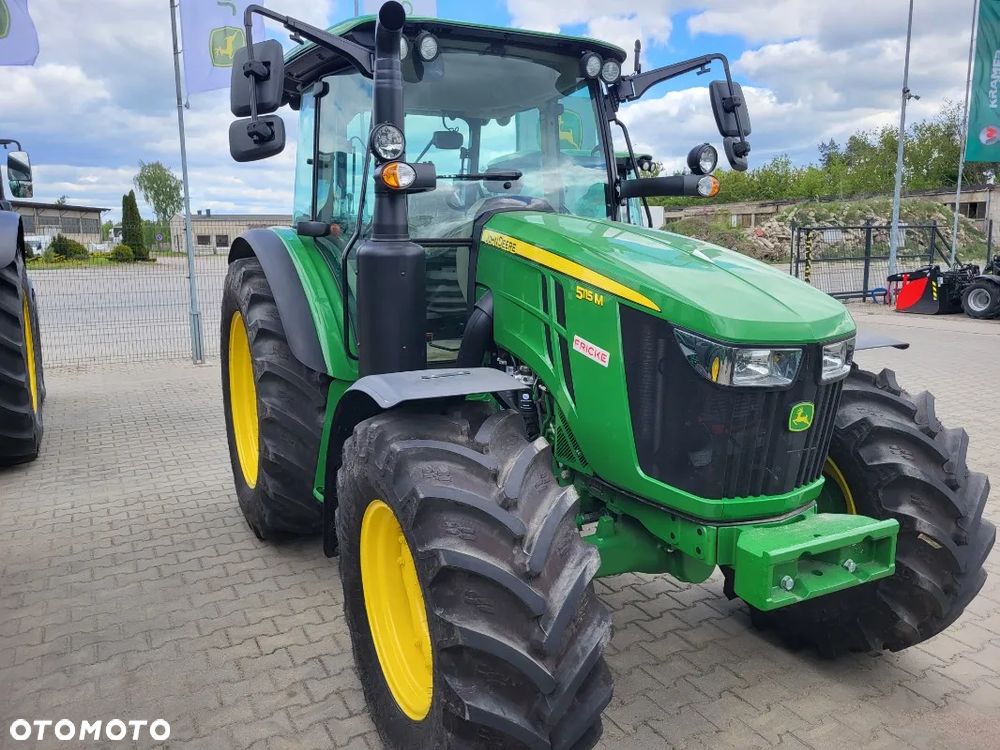 John Deere 5115M - 2