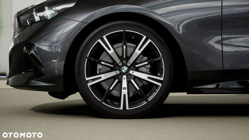 BMW Seria 5 - 10