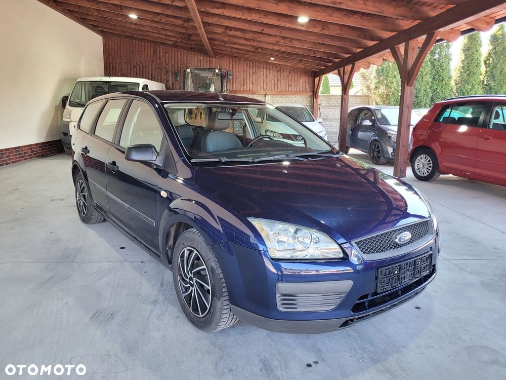 Ford Focus 1.8 Connection - 2