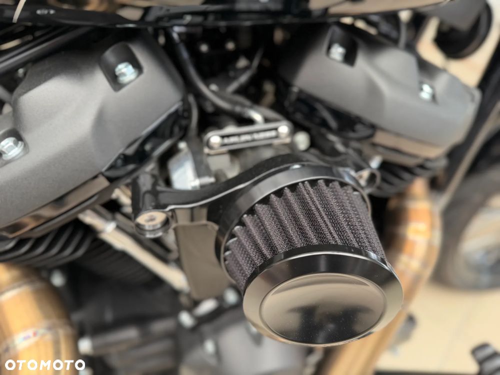 Harley-Davidson Softail - 26