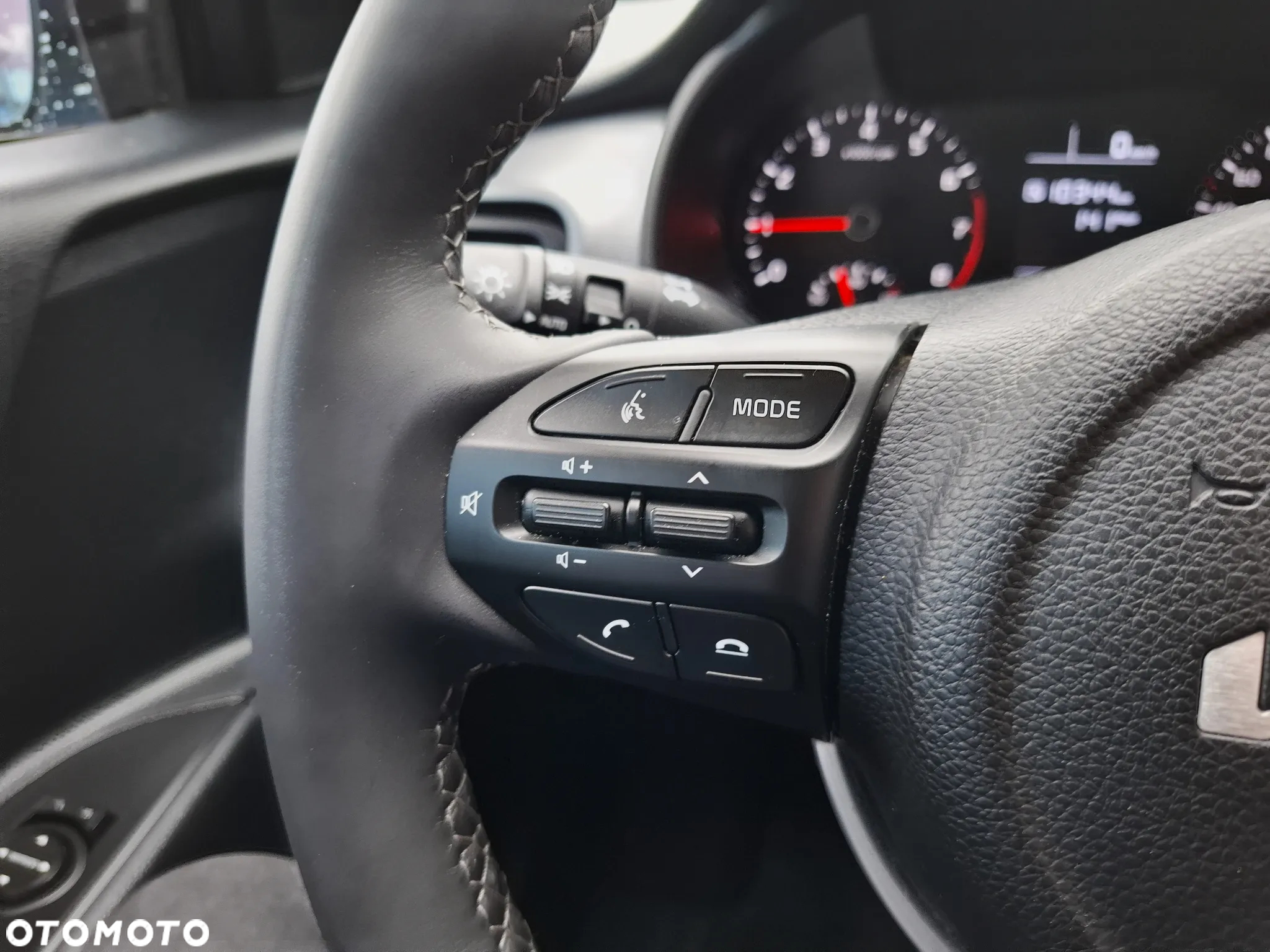 Kia Stonic 1.0 T-GDI M - 13