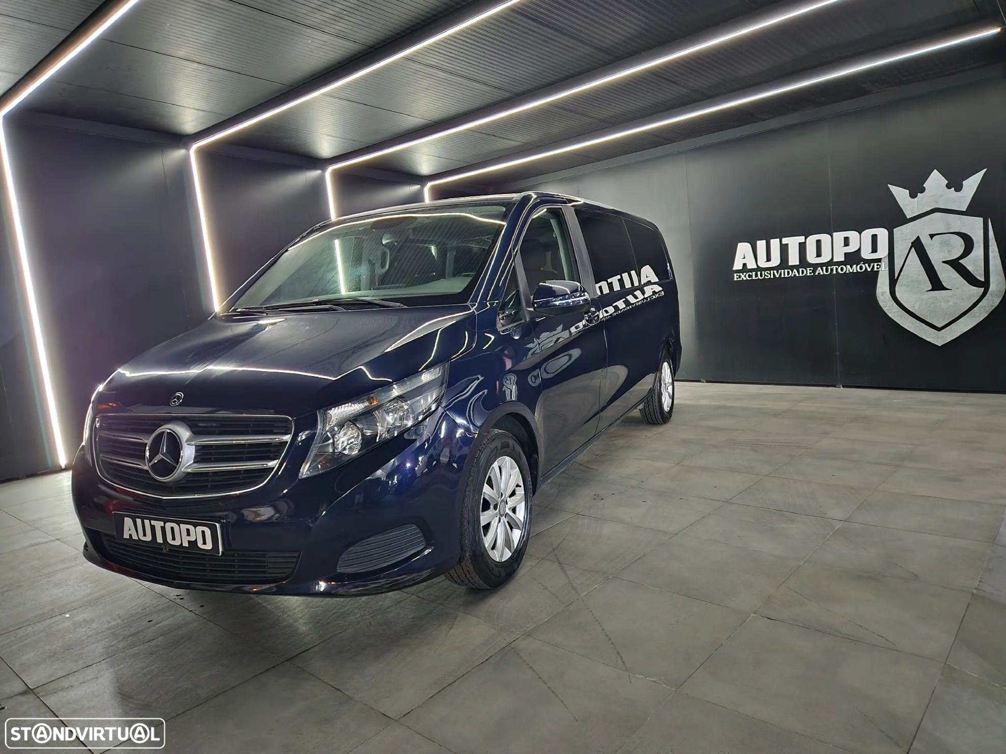 Mercedes-Benz V 220 - 1