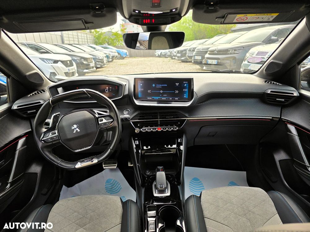 Peugeot 208 PureTech 130 EAT8 GT - 20