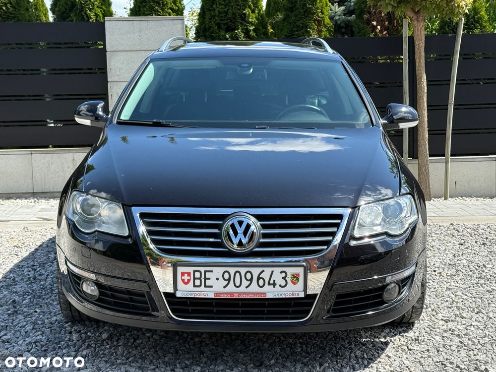 Volkswagen Passat Variant 3.2 V6 FSI 4Motion DSG Comfortline - 4