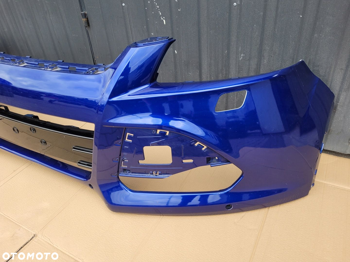 ZDERZAK PRZÓD PRZEDNI FORD KUGA MK2 - 2
