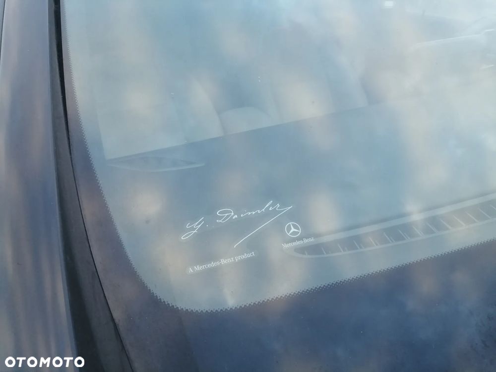 Mercedes-Benz CLA 250 4Matic 7G-DCT - 19