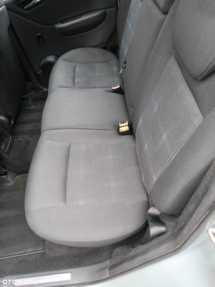 Mercedes-Benz Klasa A 160 BlueEFFICIENCY - 39