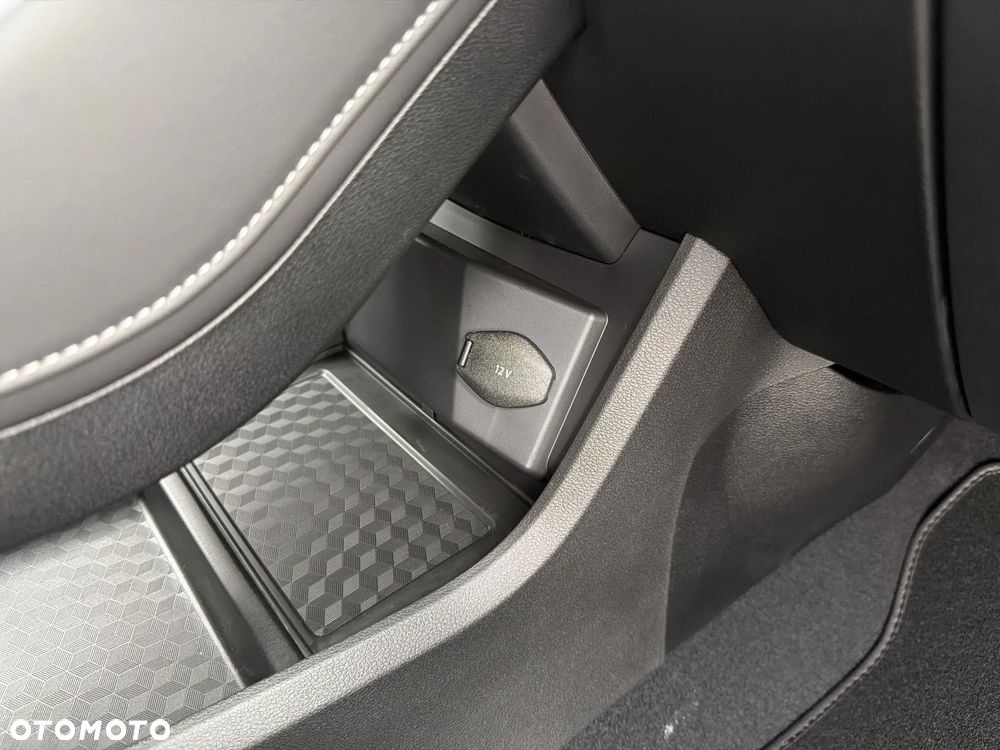 Chery Tiggo 4 1.5 GDI HEV Prestige DHT - 38