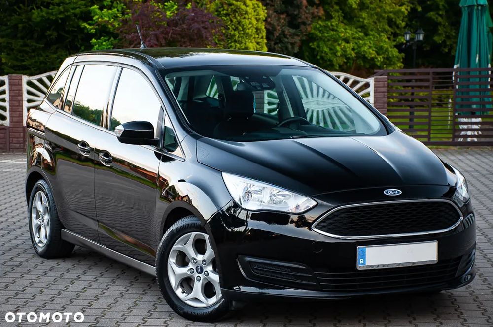 Ford Grand C-MAX - 19