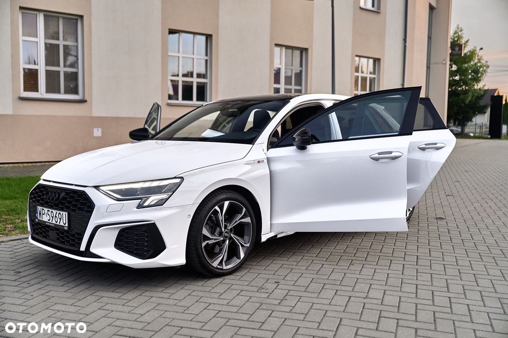 Audi A3 Sportback 35 TFSI mHEV S Line S tronic - 22
