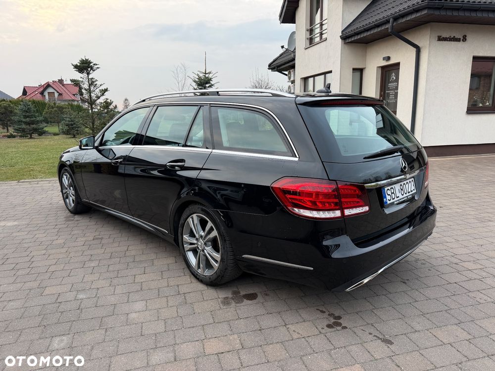 Mercedes-Benz Klasa E 250 7G-TRONIC Avantgarde - 24