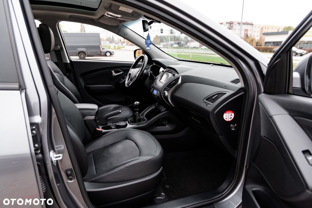 Hyundai ix35 2.0 CRDi 4WD Premium - 26