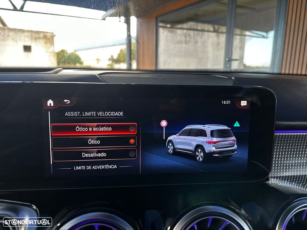 Mercedes-Benz EQB 250 Progressive - 38