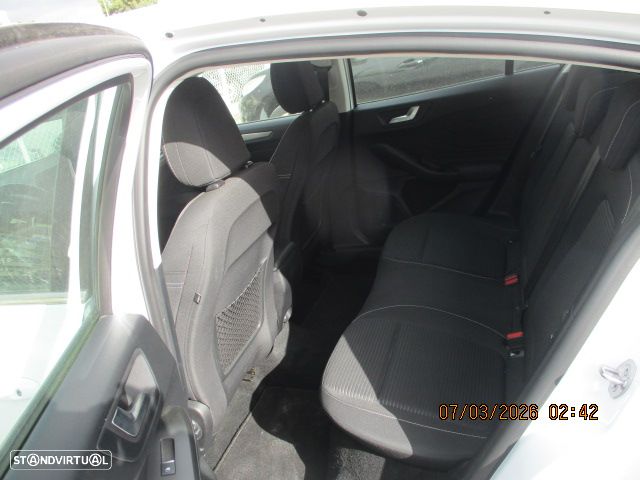 Ford Focus 1.5 EcoBlue S&S ACTIVE - 7