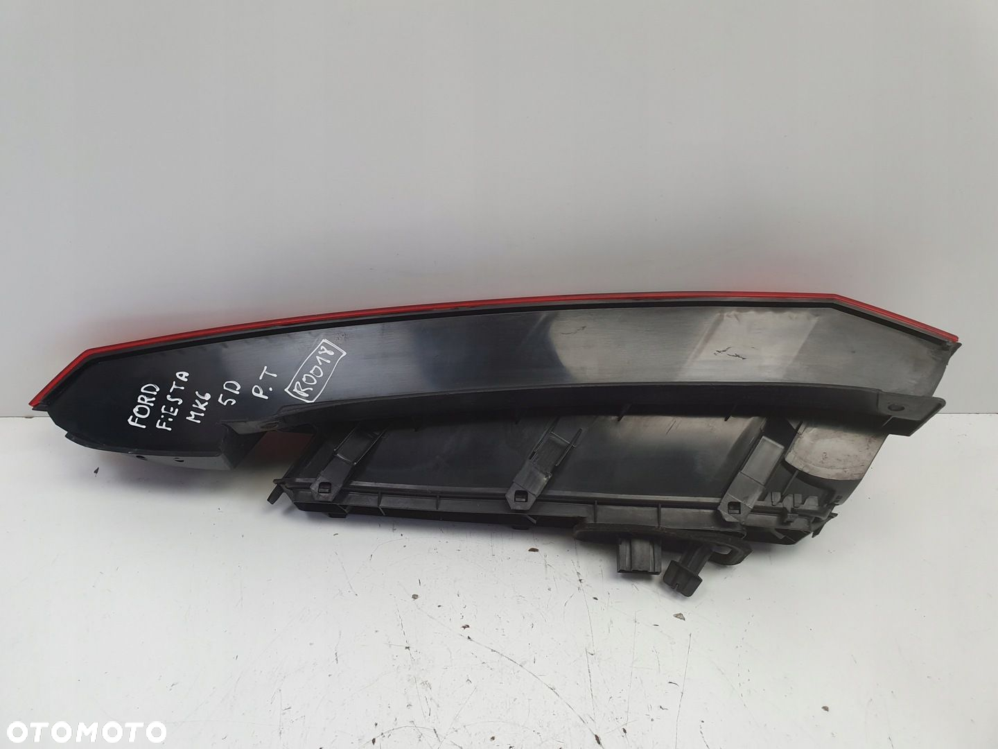 Ford Fiesta MK5 MK6 5D 02-05r TYLNA LAMPA PRAWA prawy tył pasażera - 4