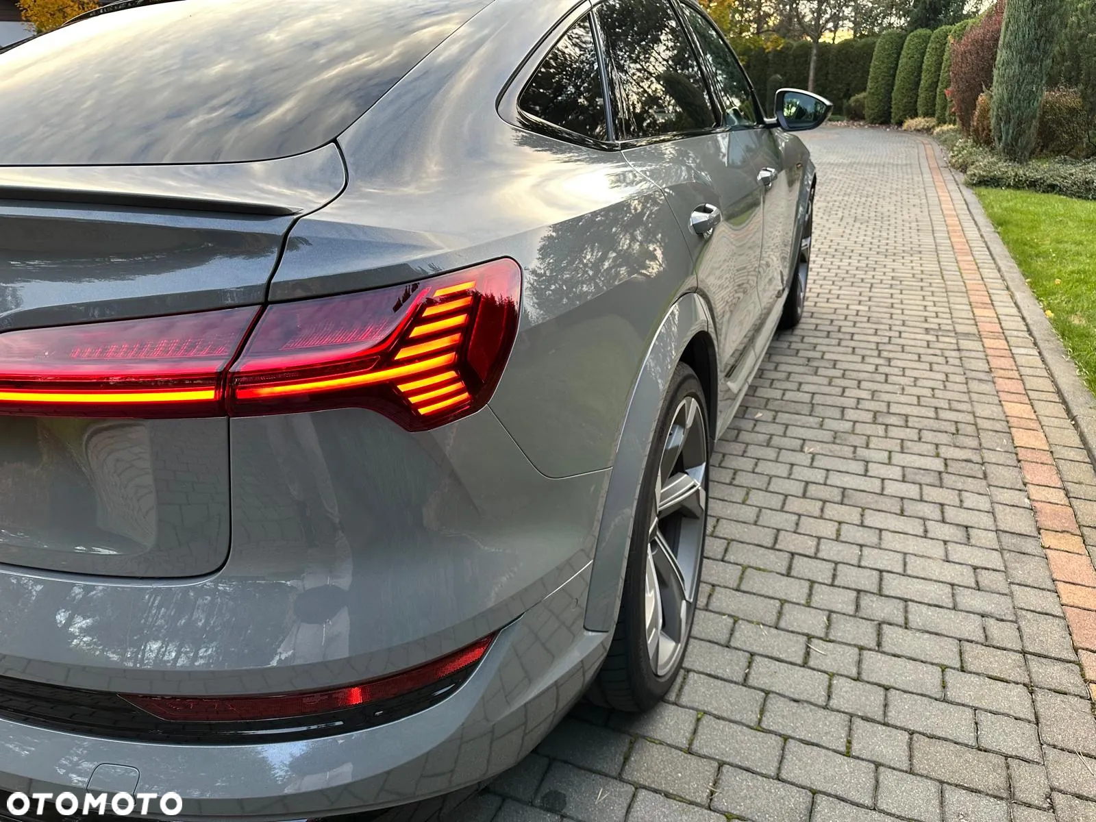Audi e-tron S Quattro - 6
